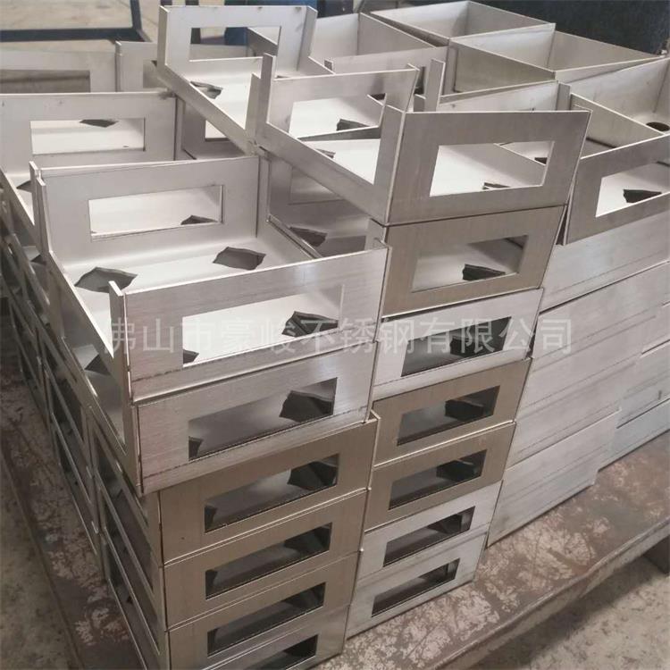 您在找機架焊接加工廠家嗎？